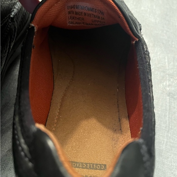 Clarks black dress shoe worn once  86215 size 12 wide - Picture 5 of 8